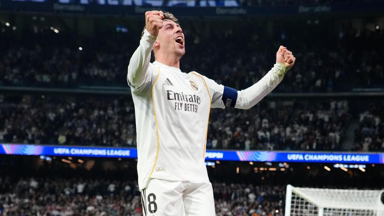 开云体育在线网站-“地球上最被低估的球员”完成史诗之夜！22分钟帽子戏法打爆曼城